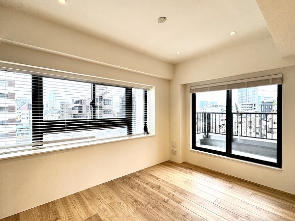 ライオンズマンション麻布十番南_二面採光のLDKの写真