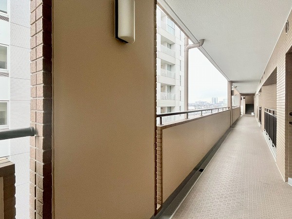 ディアナコート二子玉川園 外廊下