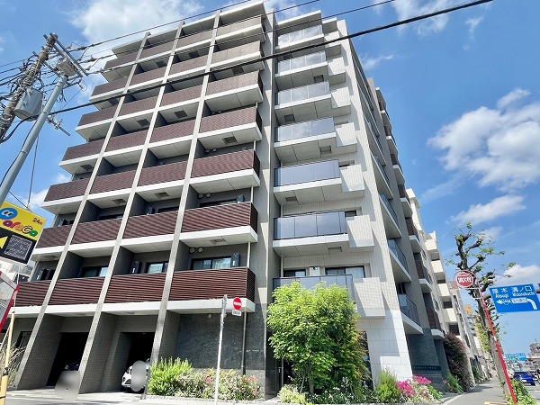 レガリス用賀　外観