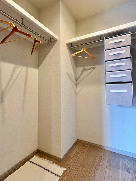 グランドヒルズ三軒茶屋ヒルトップガーデン_ウォークインクローゼットの写真