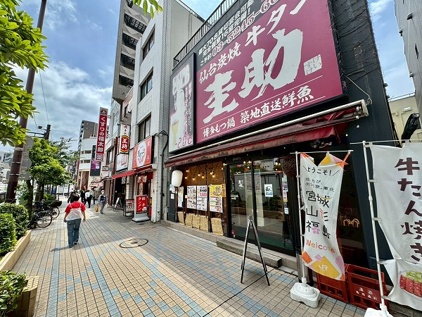 マンション道中の飲食店