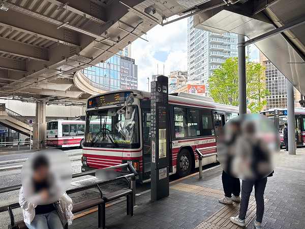 三鷹駅前バス停