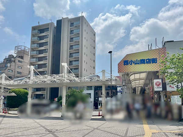 西小山駅前の商店街2