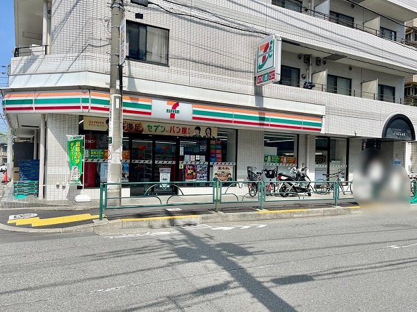 セブンイレブン