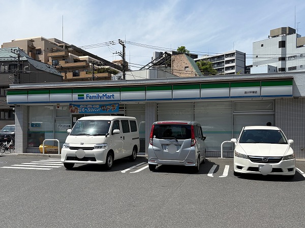 ファミリーマート
