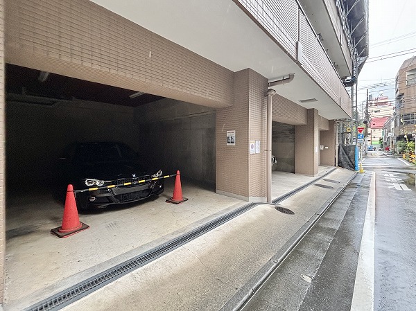マイキャッスル大塚アーバンステージ 駐車場