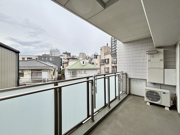 パークホームズ南大塚_南向きのバルコニーの写真