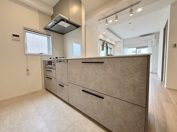 シャンボール恵比寿_リフォームされたお部屋の写真