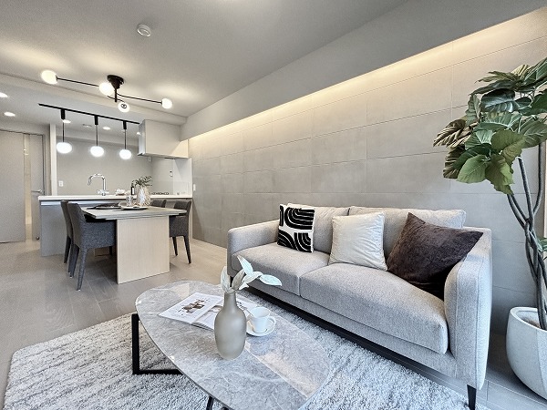 レジェンド中野ガーデン_ゆとりあるリビングダイニングキッチンの写真