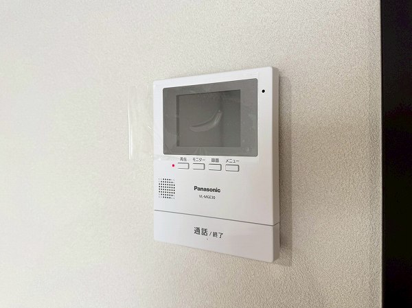 サントル代田_モニター付きインターホンの写真