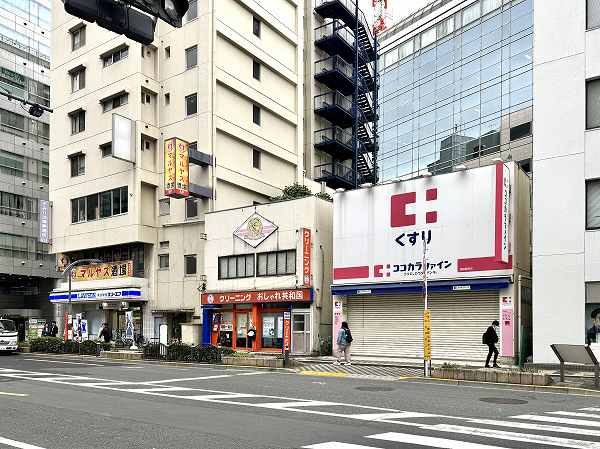 マンションのある通り