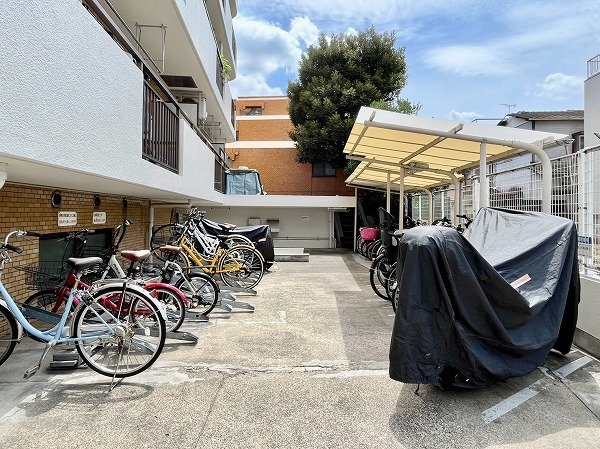 パシフィック若林 駐輪場