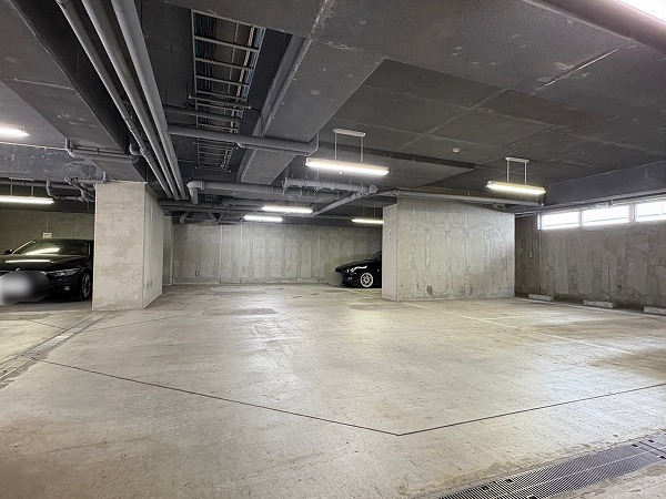 ブランクレア代々木公園 駐車場