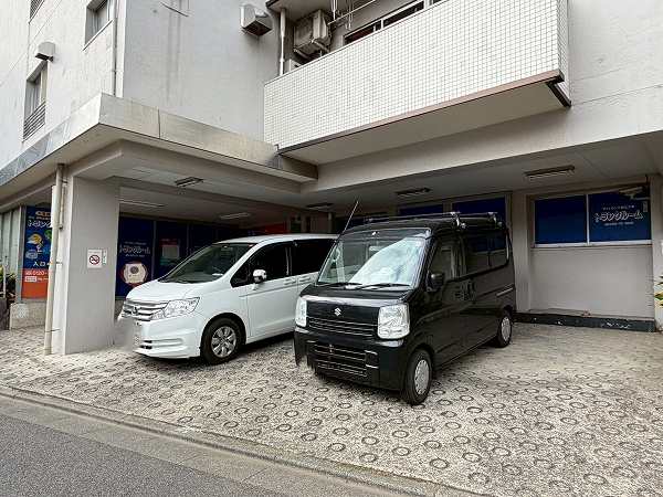 マイトランク都立大学店