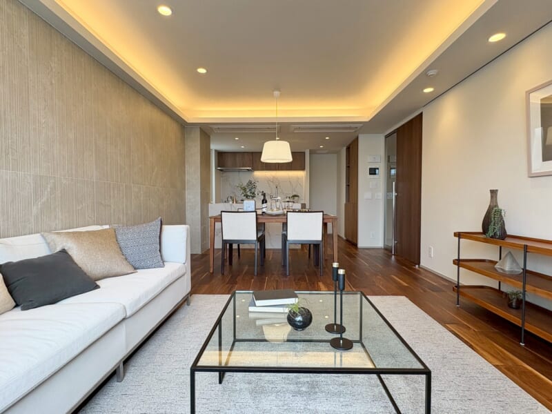 ディアナコート上原