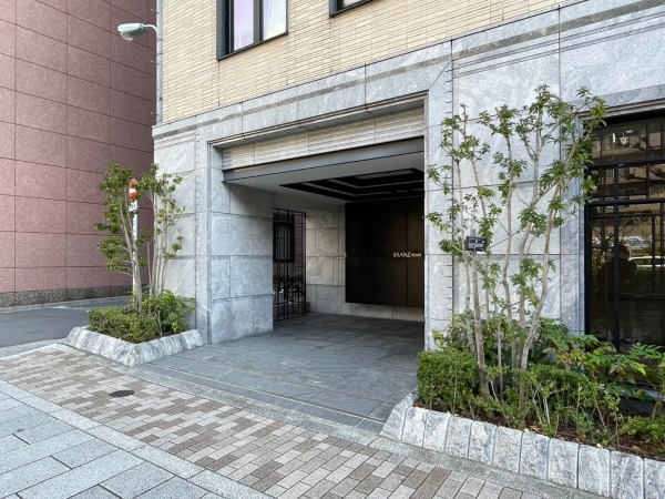 ブランズ明石町　エントランスホール