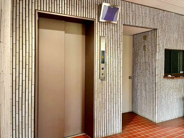 パーク・ハイム桜新町　エレベーター