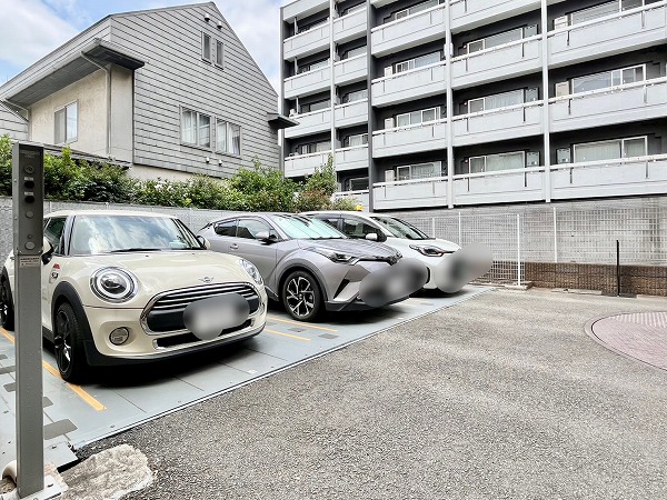ソフィア学芸大学　駐車場
