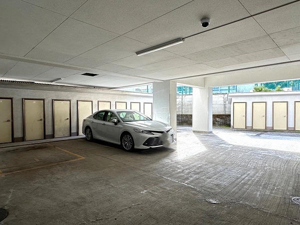 緑が丘マンション 駐車場