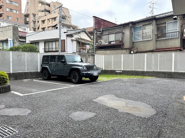 エルラフィナ白金 駐車場