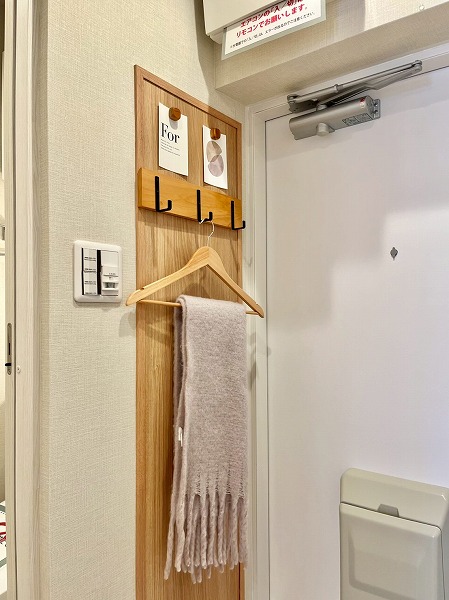 マンション雅叙苑_上品な玄関の写真