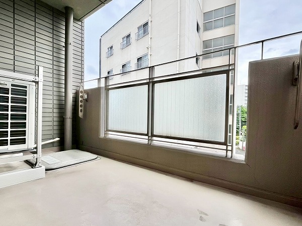 プレスティージュ目黒東山_バルコニーの写真