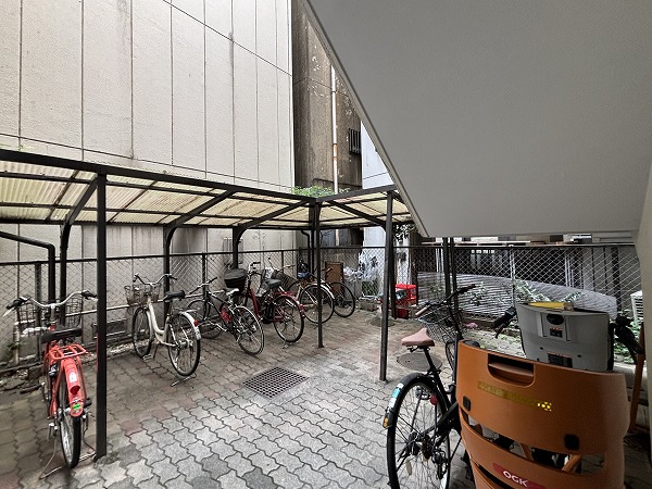 クレール池袋 駐輪場