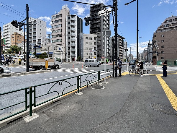 駅周辺