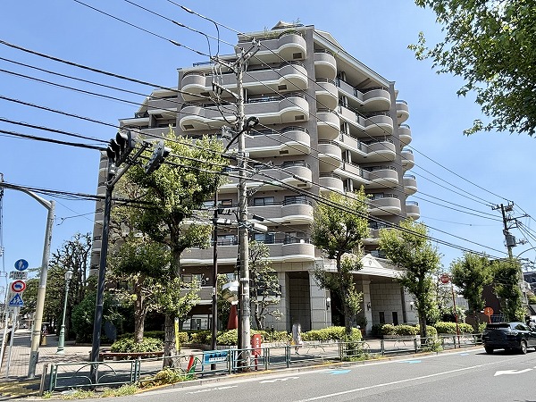 朝日マンション駒場 外観