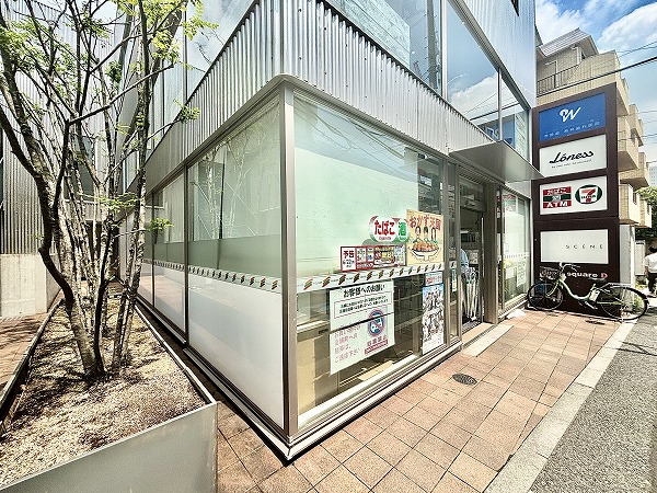 セブン-イレブン 港区南青山３丁目店
