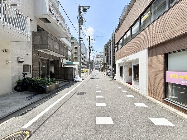 『南青山マンション』周辺