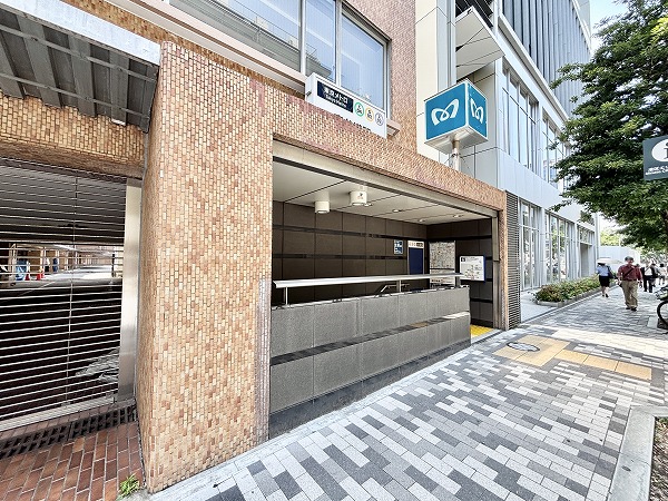 表参道駅