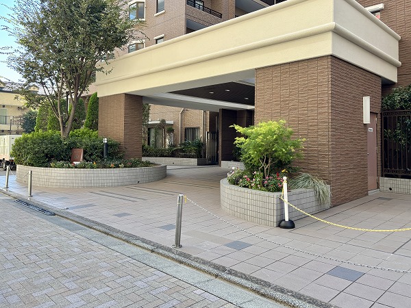 朝日メトロステージ西巣鴨　アプローチ