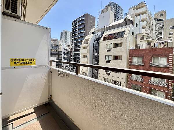 藤和ハイタウン新宿_日当たり良好なバルコニーの写真