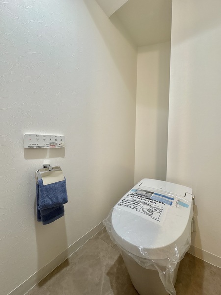 エクセレント麻布十番_広いレストルームの写真