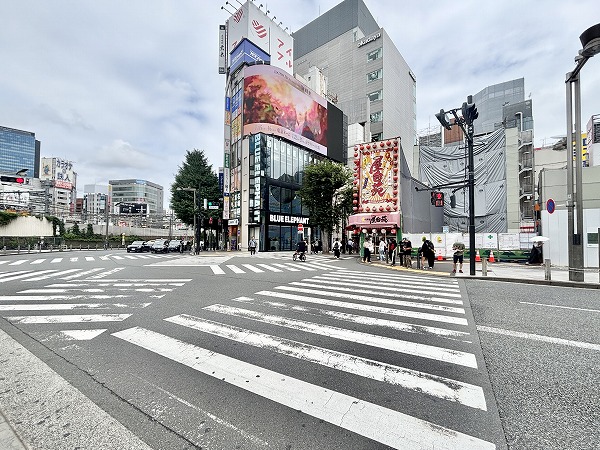 新宿駅東口