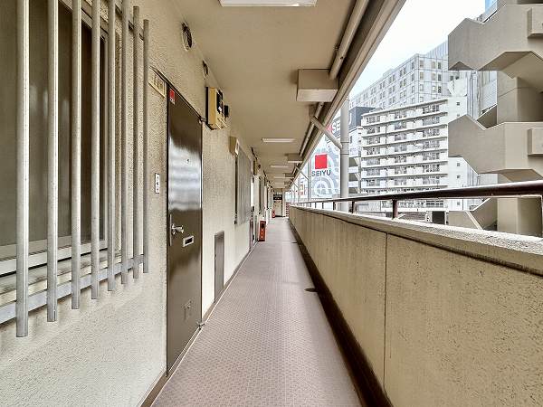 大森北一ハイツ 外廊下