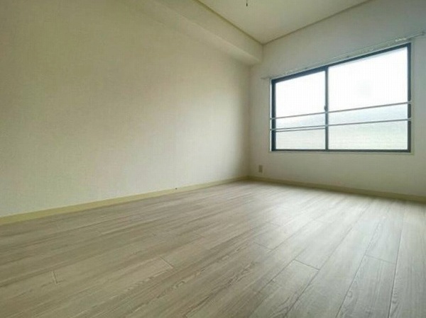 中銀上馬マンシオン_リビングダイニングキッチンの写真1
