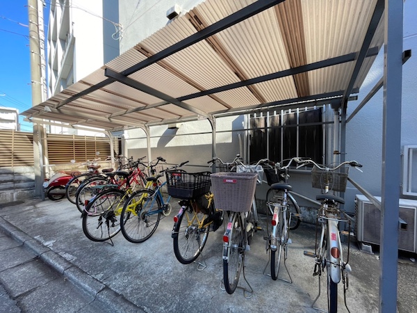 ニックハイム石川台 駐輪場