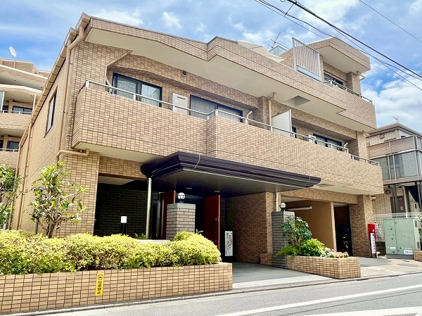 ソフィア学芸大学　外観