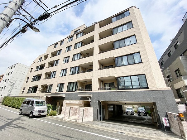 ジオ四谷坂町 外観