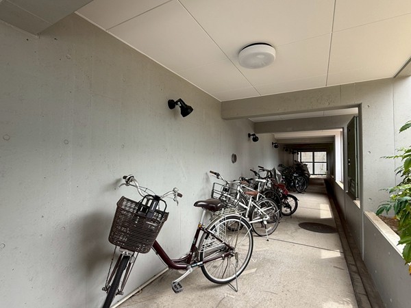 ジェイパーク南麻布　駐輪場