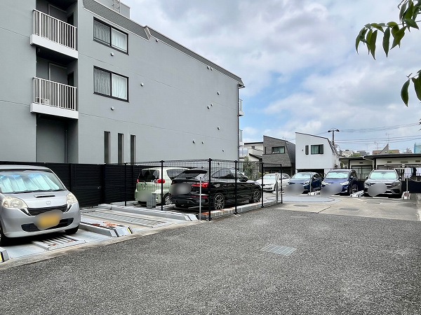 藤和学芸大学ホームズⅡ　駐車場