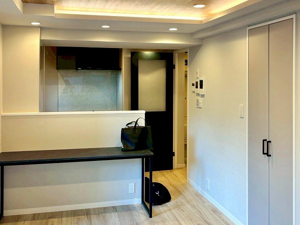秀和麻布笄町レジデンス_リビングダイニングキッチンの写真1