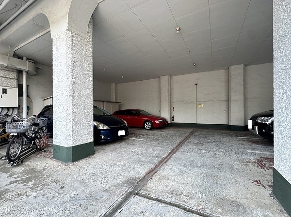 大森山王センチュリーマンション 駐車場
