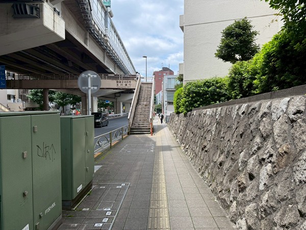 桜新町サンハイツ前の道路
