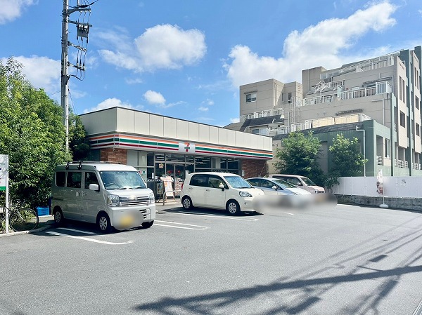 セブン-イレブン 大田区石川町２丁