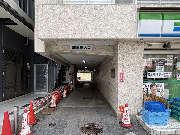 メゾン青山 駐車場
