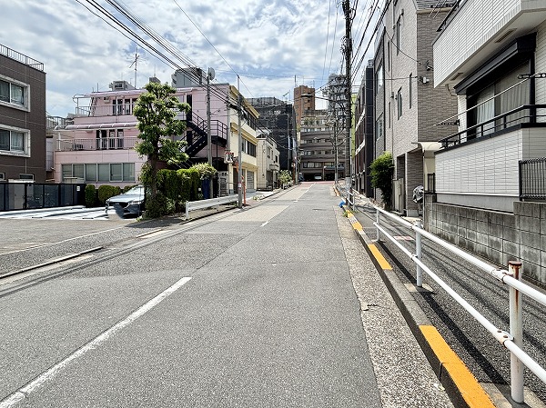 グラシオ早稲田夏目坂周辺