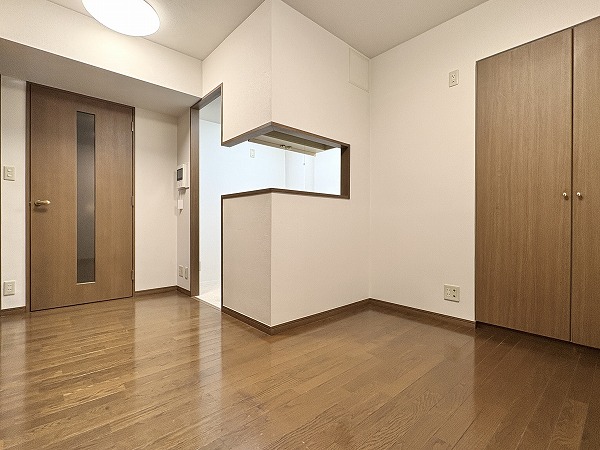 菱和パレス西麻布_リビングダイニングキッチンの写真1